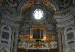 L'organo della chiesa della Santissima Trinità
